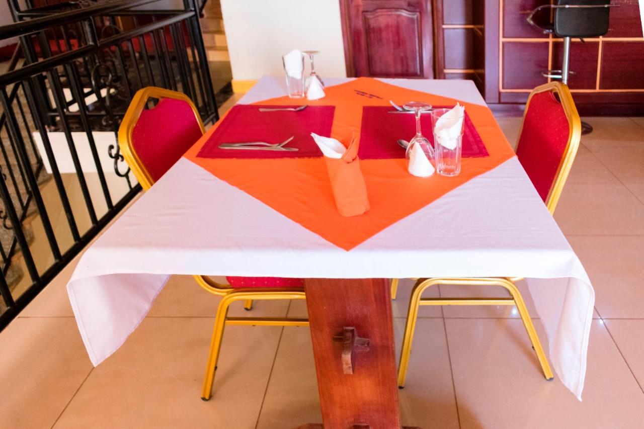 Kahondo Buffalo Hotel Kampala Makerere Экстерьер фото